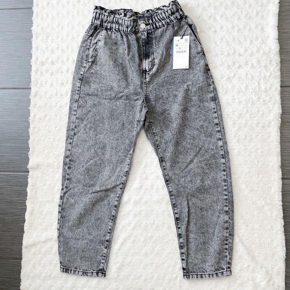 ❌SOLD❌NWT- ZARA Disney Pixar Toy Story High Rise Jeans - Picture 2 of 12